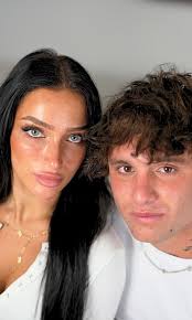 I told my girlfriend it's not "cheating" if I don't enjoy it 🤷🏻