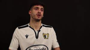 Um enorme obrigado ao famalicão. Ruben Vinagre E Reforco Do Fc Famalicao Youtube