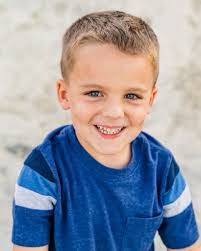 Edward Ness's Instagram, Twitter & Facebook