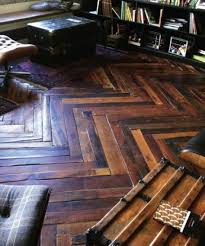 Parquet Avec Des Planches De Palette Meuble Palette Deco Maison Et Maison