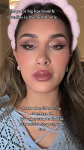 Forskellige måder at tegne sine læber på 👄 #makeuptutorial #makeup  #makeupartist #sminke#anbefalinger #skønhed #matas #dansktiktok #danmark  #piger #fordigdenmark #skønhedsprodukter #læber #beautytok ...