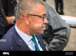 Elizabeth james hi-res stock photography and images