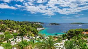 The croatia beach resort is well adorned with exciting nature views which also encompasses the best of coastal dubrovnik. Amfora Hvar Grand Beach Resort Hotels In Croatia Europe Hvar Travel Adikkt