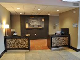 The center opened seventeen years ago to provide. Affordable Hotels In Salem Ohio Holiday Inn Express Salem