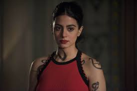 Shadowhunters: Isabelle Lightwood Appreciation - TV Guide