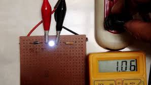 Lampu led kecil berapa watt. Led Kecil Disuplai 220 Volt Ac Tanpa Trafo