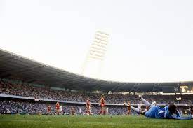 Hiervoor speelde kölner bc 01 en spvgg sülz 07 in het stadion. Von 1923 Bis Heute Die Geschichte Des Mungersdorfer Stadions Kolner Stadt Anzeiger