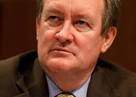Mike Crapo re-endorses Donald Trump, inspiring no puns whatsoever.