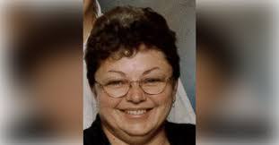 Vickie Waite's Instagram, Twitter & Facebook