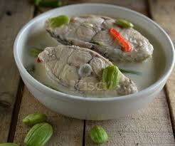 Aneka resep lauk pauk ini adalah kumpulan resep masakan dan makanan yang dikategorikan sebagai lauk pauk untuk teman berikut beberapa contoh resep masakan lauk pauk yang terdapat di dalam aplikasi ini, antara lain: 10 Lauk Pauk Tradisi Berasaskan Ikan Yang Super Sedap