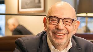 Adam Ringer's Instagram, Twitter & Facebook