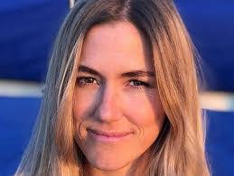 Martina Nelson's Instagram, Twitter & Facebook