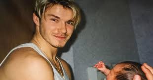 David y Victoria Beckham celebran los 18 años de su hijo Brooklyn con  tiernas fotos