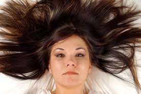 Curly and wavy hair looks amazing, there is no doubt about it. How To Sleep To Keep Your Hair Straight Modernmom
