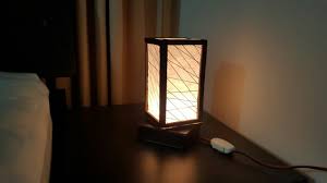 Lampu kepala lampu ini ditempatkan di depan kendaraan berfungsi untuk menerangi jalan pada malam hari. Cara Membuat Lampu Kamar Tidur Unik Youtube