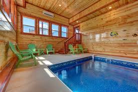 Gatlinburg is a great destination, with everything from spectacular nature in the great smoky mountain national park, to thrilling theme parks in pigeon forge. Smoky Mountain Ridge 21 Maples Ridge Cabin Rentals