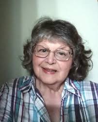 Ellen Mumford's Instagram, Twitter & Facebook