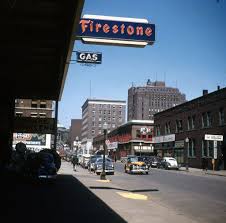 View Of 10th Street Downtown Des Moines Looking North April 17 1949 The Firestone Dealer Was Just North Of The Hotel Fo Des Moines Des Moines Iowa The Monks