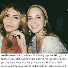 Lana Del Rey And Farina Opoku At Coachella 2016 Farina A Fashion Beauty Blogger Posted This Photo And Caption On I Lana Del Rey Coachella Fashion Images