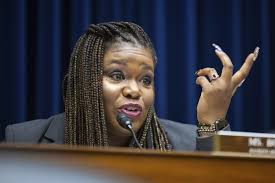 Cori Bush's campaign shrugs off Democratic primary challenge