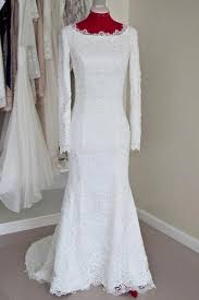 Wunderschöne brautkleider große größen sind günstig online zu kaufen. Weisse Meerjungfrau Spitze Brautkleid Mit Langen Armeln Thecelebritydresses