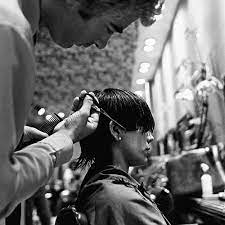 6 Hair Mistakes That Make You Look Older Hair Mistakes Common Hair Mistakes Hair Advice
