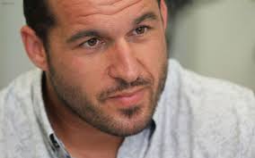 Discover new books on goodreads. Dax Accuse De Diffamation Sebastien Boueilh De Colosses Aux Pieds D Argile Relaxe