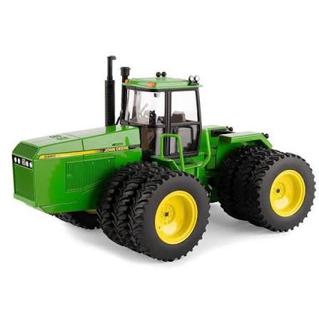 John Deere 8560 Tractor
