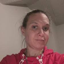 Wendi Cole's Instagram, Twitter & Facebook