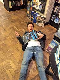 Interview: Pierce Brown – IF YOU HAVE COME HERE PLEASE REDIRECT YOUR  BROWSER TO WWW.SCIFIBULLETIN.COM