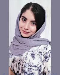 Love is the greatest work of art that An artist can create ... عشق بزرگترین  اثر هنریه که یه هنرمند می تونه خلق کنه.... نقاش:سونیا مهدی زاده  Painter:Sonia mahdizadeh @sonia_mahdizadeh83 #نقاشی🎨 #هنری🎨👩🏻‍🎨 #