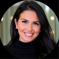 Noemi Beas's Instagram, Twitter & Facebook