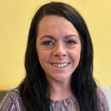 Amanda Tackett's Instagram, Twitter & Facebook