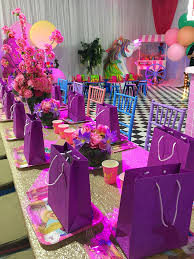 Table Setting For A Jojo Siwa Kid In A Candy Store Inspired Candy Land Themed Birthday The Use Of Differen Jojo Siwa Birthday Party Planner Event Management