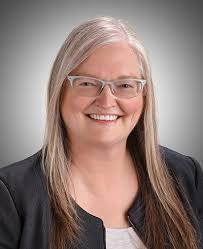 Barbara M Moore, Financial Advisor in Stockton, CA