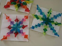 Flocons En Papier Plie Et Colle Jpg Classe D Art Cours D Art Art Et Mathematiques Choisissez une carte virtuelle gratuites et faites plaisir à vos proches. classe d art