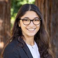 Alyssa Suarez's Instagram, Twitter & Facebook