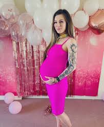 Porn Performer Avery Moon is Pregnant - PR Fleshbot