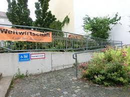 Es kann legitim sein, was nicht legal ist: Einewelthaus
