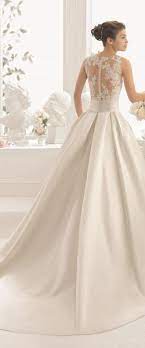 Maybe you would like to learn more about one of these? Gefunden Bei Happy Brautmoden Brautkleid Hochzeitskleid Elegant Edel Spanisch Aire Barcelona Air Hochzeitskleid Elegant Hochzeitskleid Kleider Hochzeit