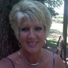 Teri Pepper's Instagram, Twitter & Facebook