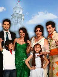 kiminin cocuklugunu kiminin gencligini yemis birbirinden absurt diziler unluler cizgi film film