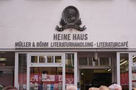 Das heine haus hamburg ist das 1832 von salomon heine errichtete gartenhaus im hamburger stadtteil ottensen, elbchaussee 31. Selected De Heine Haus Heinrich Heine Birthplace Selected De