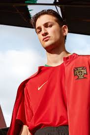 Veja mais ideias sobre seleção portuguesa, seleção portuguesa de futebol, campeão. Nike Com