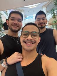 b is for bilis naman ng october 😮‍💨