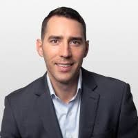 200+ perfiles de «Trevor Pe»