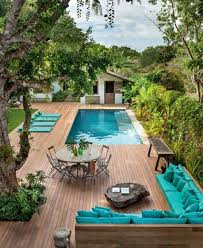 Small Swimming Pools Made For Small Spaces And Tight Budgets Part 35 Shairoom Com Backyard Pool Designs Small Pool Design Backyard Pool