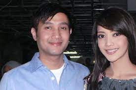 Ririn dwi ariyanti dan aldi bragi memiliki tiga orang anak bernama siti alana kalyani, siti alecia kaira, dan ramy alfie utomo. Ririn Dwi Ariyanti Digugat Cerai Talak Aldi Bragi