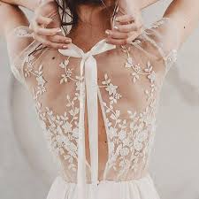 6 215 Likes 57 Comments Fashion Style Itsssstyle On Instagram 1 2 3 4 5 Or 6 Wh Wedding Dresses Wedding Dresses Vintage Beach Wedding Dress