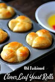 Cloverleaf Rolls Recipe Old Fashioned Buttery Recipe Bread Recipes Homemade Sweet Dinner Rolls Food